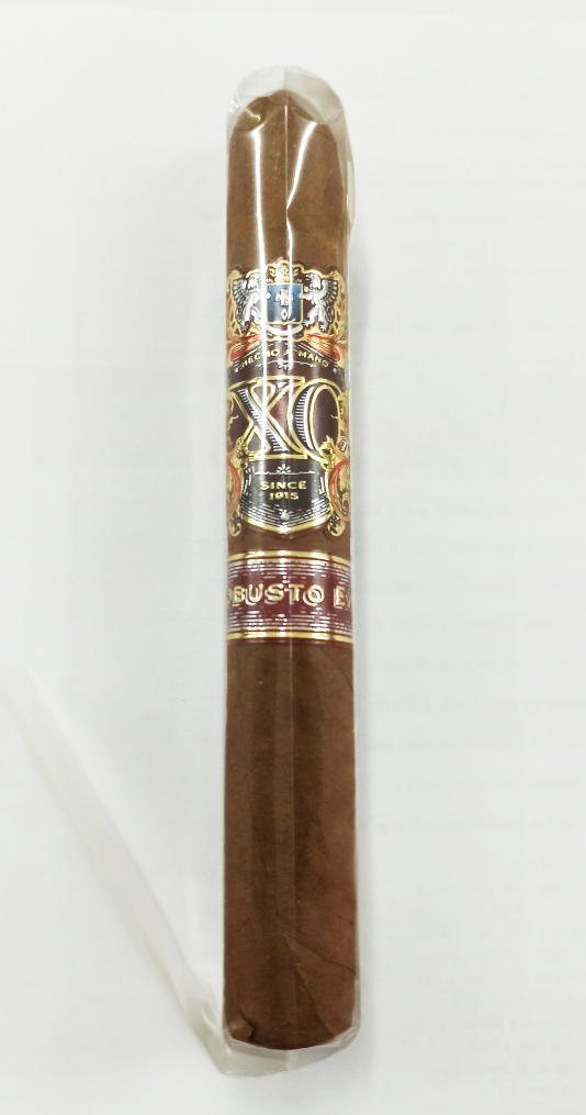 cigary-ho-robusto-extra-f01a5c578c35ad2717e79a976aeb31f9